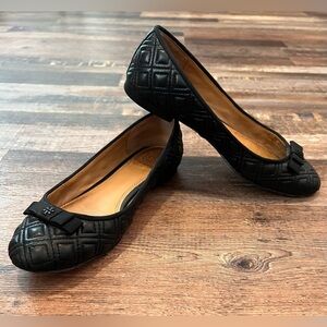 Tory Burch Black Quilted Leather Ballet Flats EUC